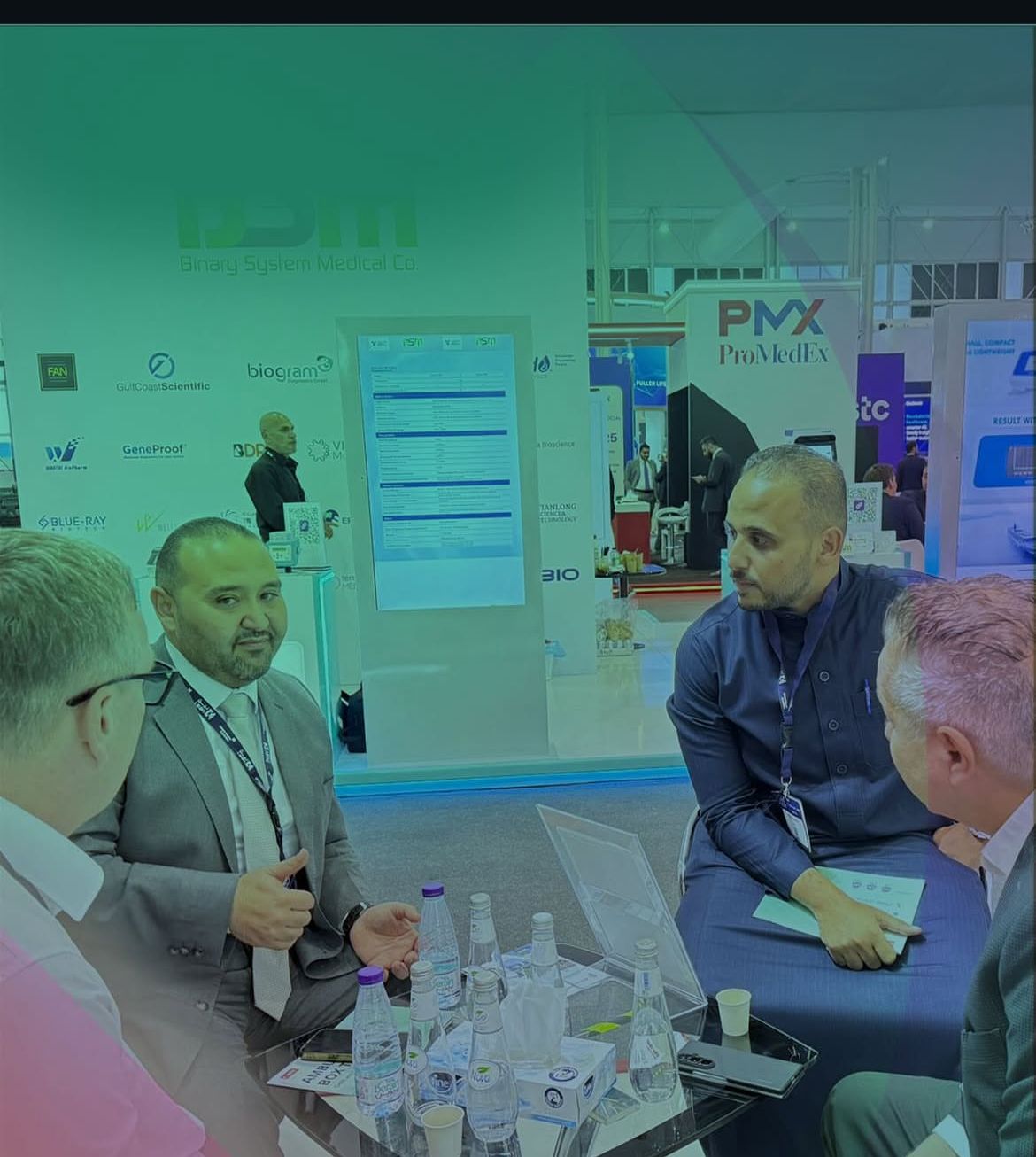 AMS تستكشف شراكات استراتيجية في قطاع الرعاية الصحية خلال معرض الصحة العالمي 2025